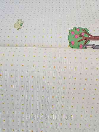 Шпалери вінілові на флізеліні AdaWall Ada Kids метрові дитячі кухлі жовті зелені рожеві на світло-зеленого Київ