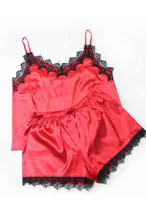 Піжама жіноча атласна майка і шорти з мереживом Червоний 52 Харків
