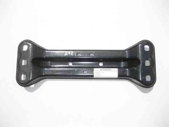 Mercedes-Benz  A2122402002 Траверса АКПП задня для двигуна OM651 R4 2.2 cdi E-Class W212 Одесса