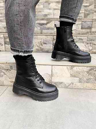 Черевики жіночі RONE Док-5 чорні натуральна шкіра зима висота 13см (4254) Коломыя