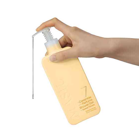 Гель для душа с ароматом сладких цветов 7 Ceramide Perfume Shower Gel Sweet Flower Masil 300 мл Винница