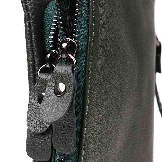 Зручний гаманець для жінок з ременем з натуральної шкіри ST Leather 23104 Зелений Київ