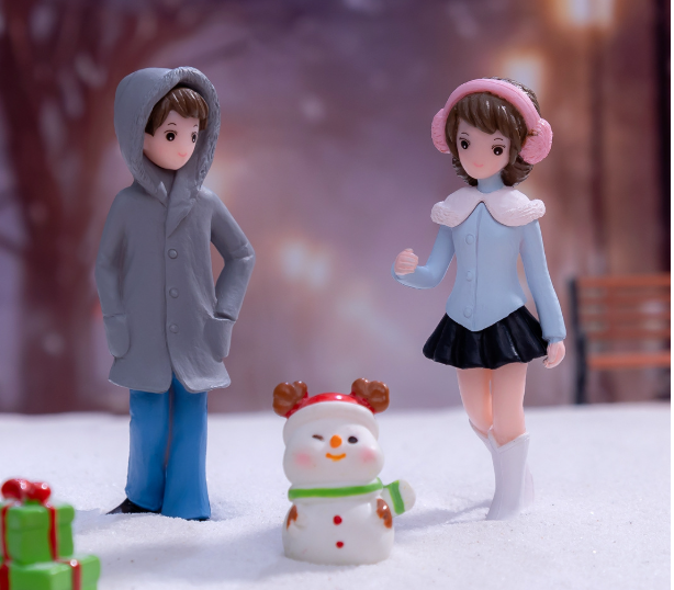 Новогодние фигурки людей Зимняя пара для декора, мини-сада, флорариума, моделирования, песочного стола Одесса - изображение 2