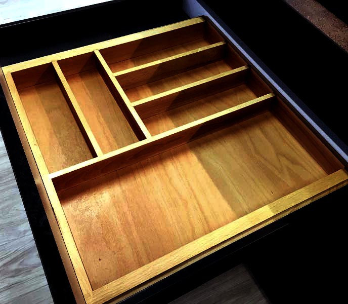 Лоток для столовых приборов 