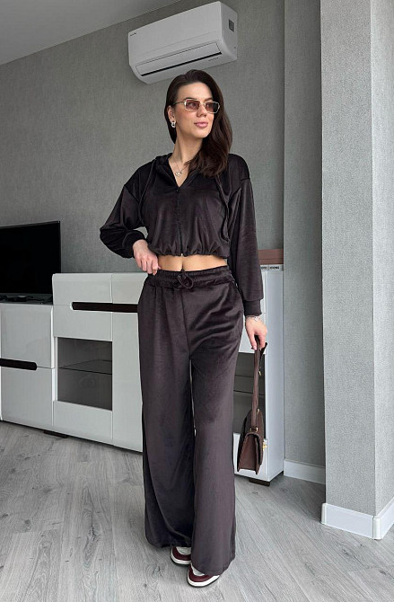 Жіночий стильний костюм з турецького королівського велюру Шоколадний, 46/48 Одеса - фото 2