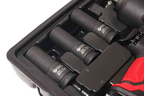 Пневмогайковерт ударний "Twin Hammer" з регулюванням зусилля в полегшеному корпусі 1/2 "+ набір голо Одеса