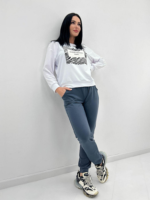 Трикотажний спортивний костюм з принтом "Condor" оптом | Батал | Розпродаж моделі Білий +ографіт, 50-52 Київ - фото 2