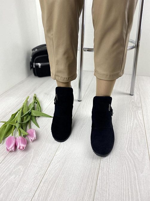 Женские ботинки 2018-1 черные эко-замша высота каблука 4 см размеры 37 и 40 (1239) Коломыя - изображение 7