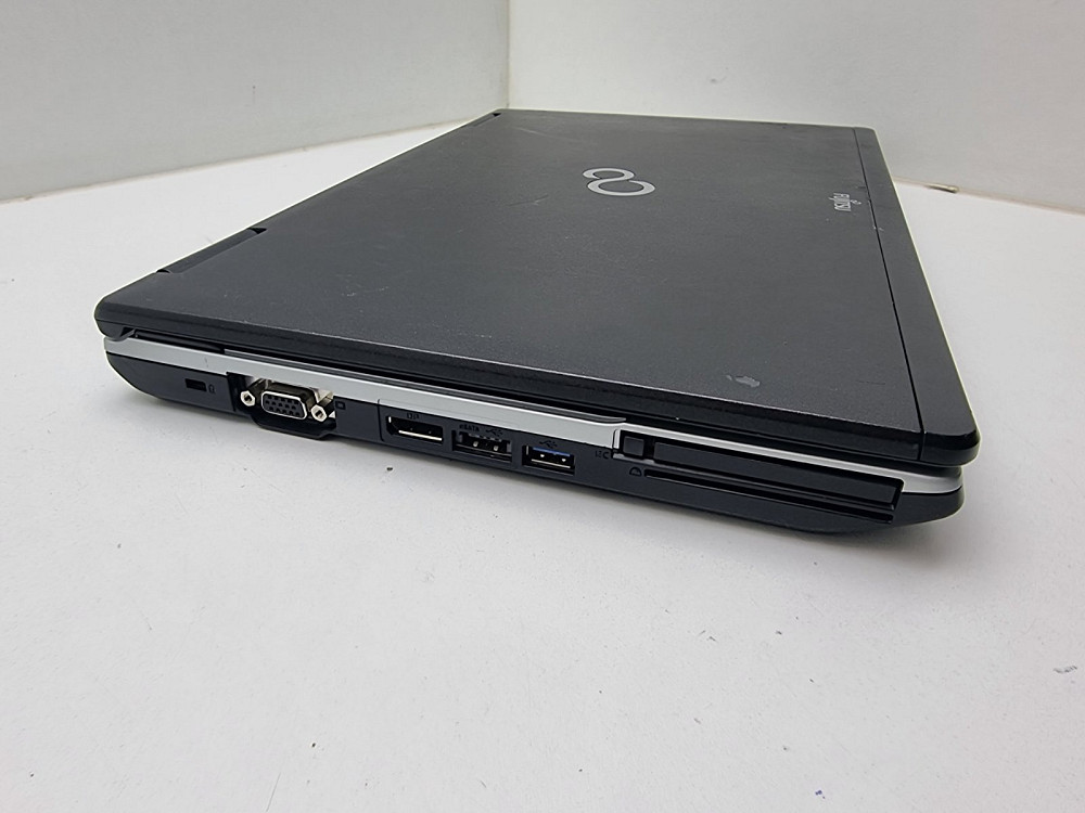 Ноутбук Fujitsu Lifebook E781 i5-2410m\4\0\ АКБ+ (товар вживаний) Луцьк - фото 2