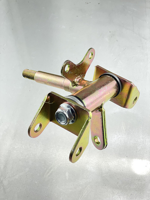 Кулак поворотный квадроцикл 50/125 (левый) Мукачево - изображение 1