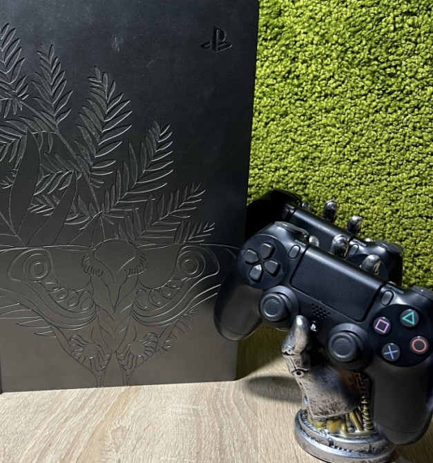 PlayStation 4 Pro 1TB Limited Edition The Last of Us Part II | 2 геймпада | Харьков - изображение 2
