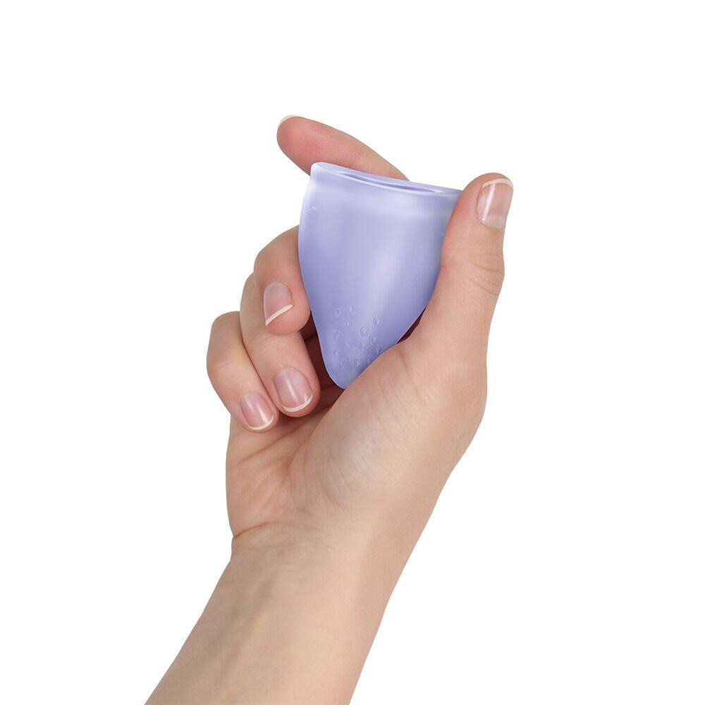 Менструальна чаша Fun Factory FUN CUP SIZE A Purple, багаторазова, діаметр 4 см, об’єм 20 мл Sex Aura Київ - фото 4