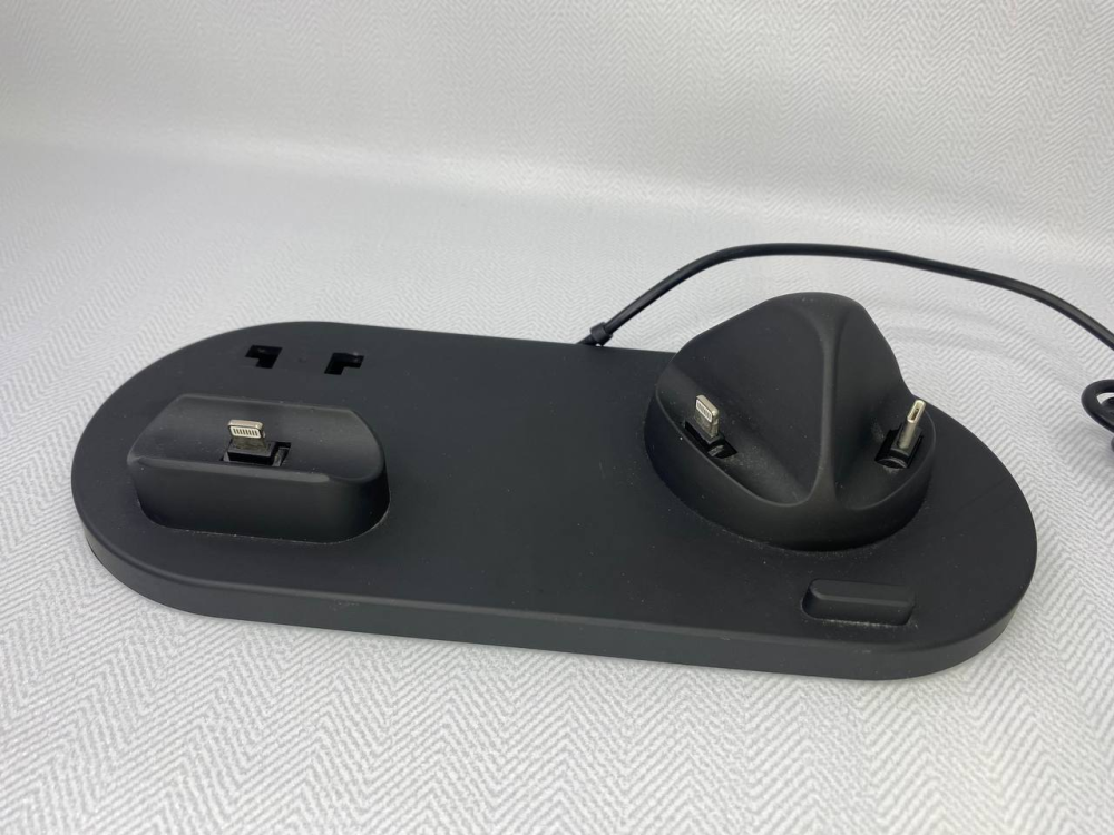 Б/в Зарядний пристрій з інтерфейсом iPhone/Micro USB/Type-C, зарядна док-станція для смартфона навушників Київ - фото 2