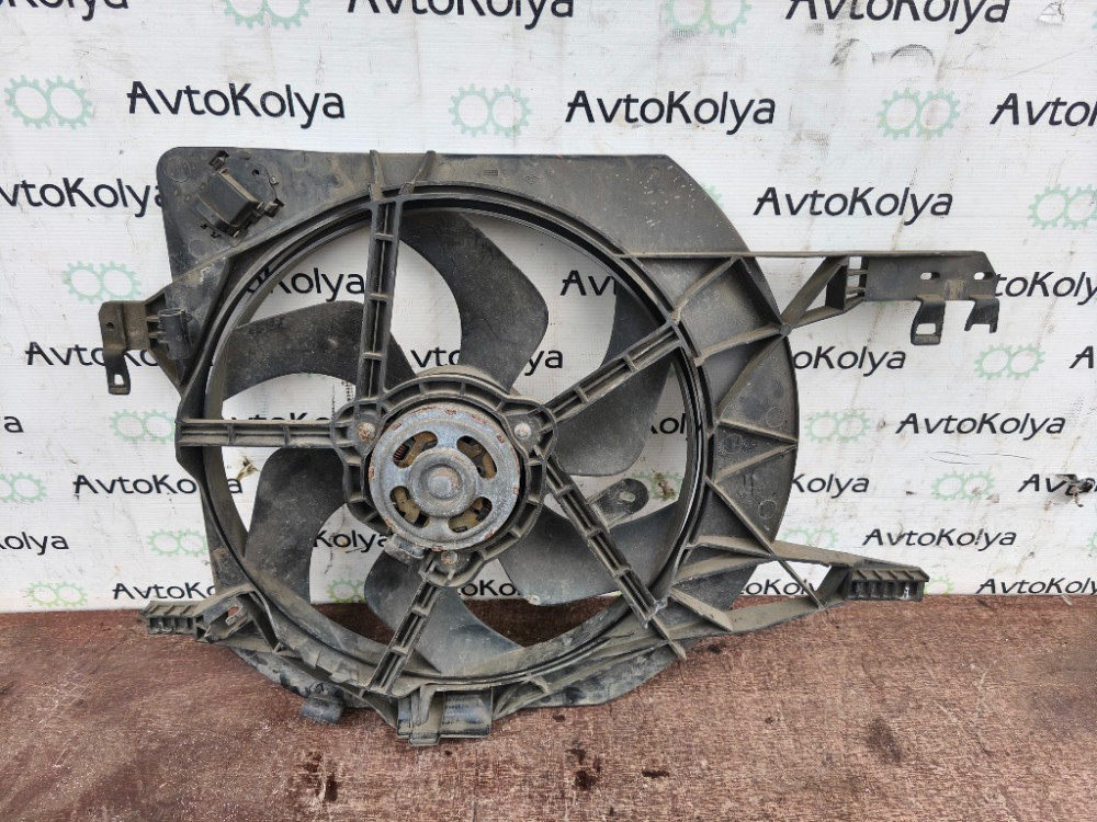 Дифузор з вентилятором Nissan Primastar 2.0 dci 2007-2010 (8200409469) Ковель - изображение 1