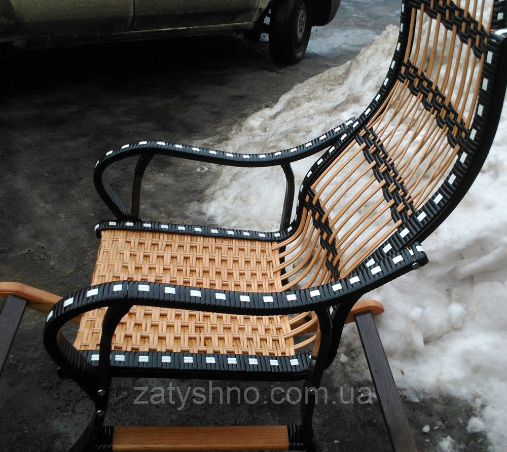 Кресло качалка плетеная с черным ротангом Киев - изображение 5