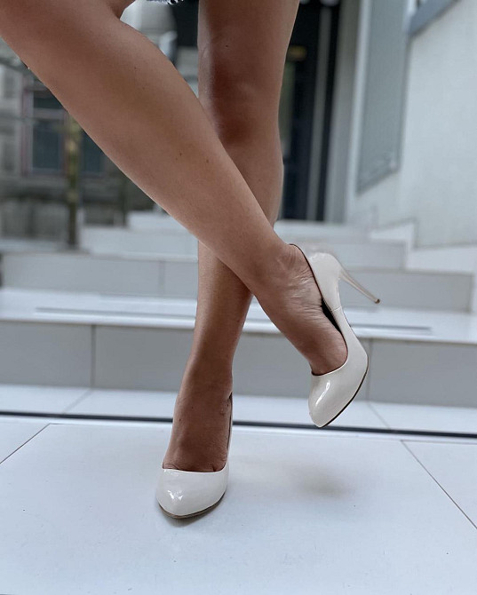 Lino Marano Туфлі жіночі Lino Marano бежеві еко-лак каблук 11 см 39р. (K520-1) Коломия - фото 3