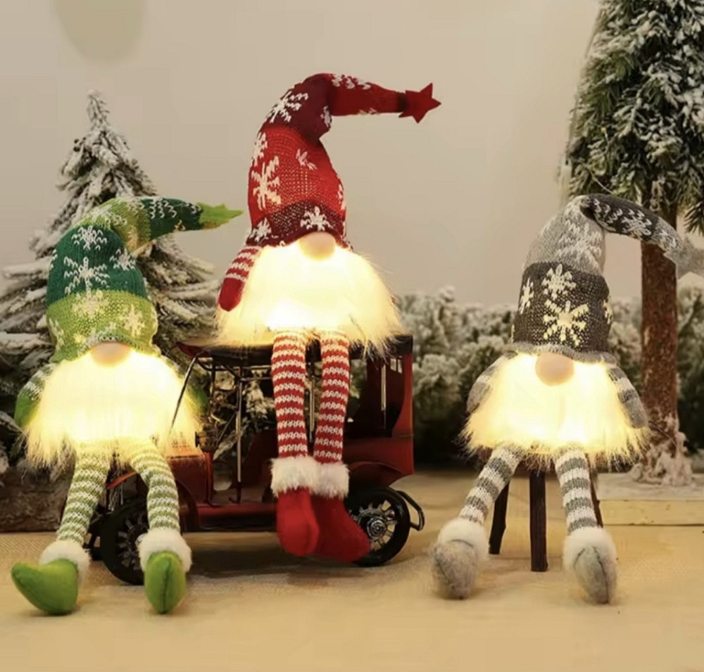 Маленький різдвяний гном з підсвіткою Сірий Сміла - фото 3