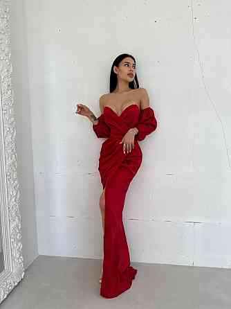 Женское роскошное вечернее платье со шлейфом и съемными рукавами из королевского атласа Красный, M Одесса