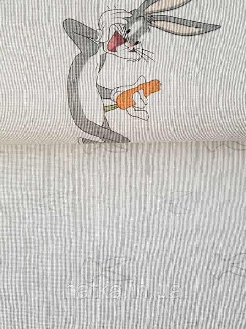 Шпалери вінілові на флізеліні AdaWall Ada Kids метрові дитячі герої мультфільмів кролик на біло сірому Київ - фото 1