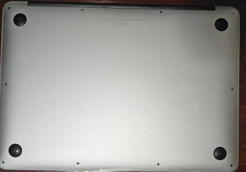 Ноутбук: MacBook Air 2017 8/128Gb.Офіціальний! Харків - фото 3