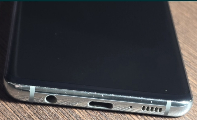 Смартфон Samsung Galaxy S10 Київ - фото 2