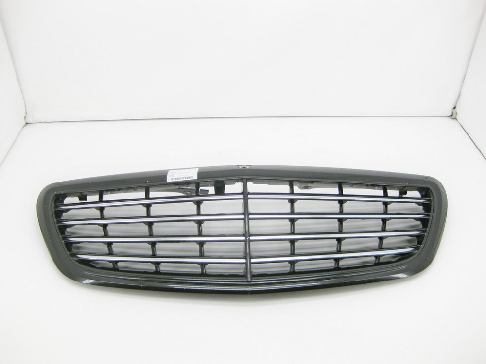 Mercedes-Benz  A2228800083 Дефектні грати радіатора S-Class W222 Одеса - фото 5