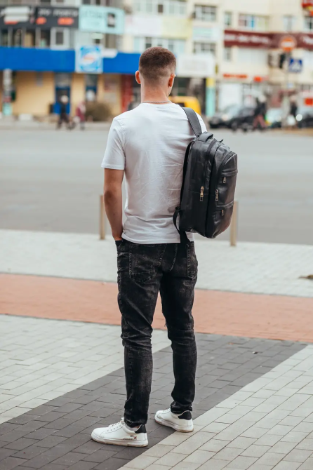 Чоловічий рюкзак для ноутбука та документів 28х42х18, сумка на спину з натуральної шкіри Tiding Bag B2-37342A Кам'янське - фото 9