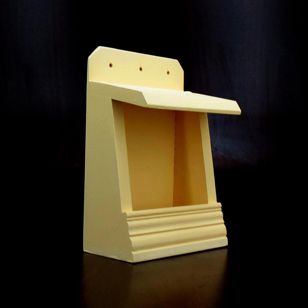 Кормушка садовая для птиц 