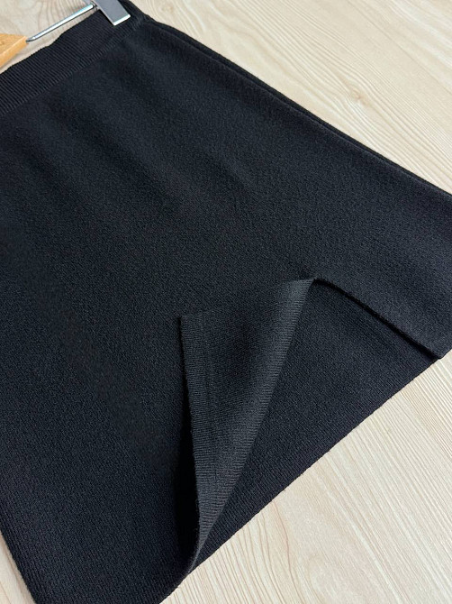 Спідниця жіноча My Fashion 6808-48 в’язана коротка з розрізом, чорний, one size Київ - фото 2