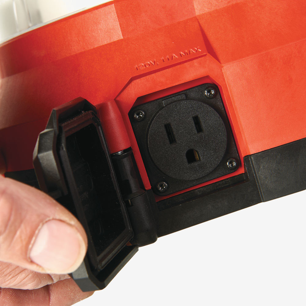 Фонарь аккумуляторный MILWAUKEE, M18 ONESLSP-0 Одесса - изображение 9