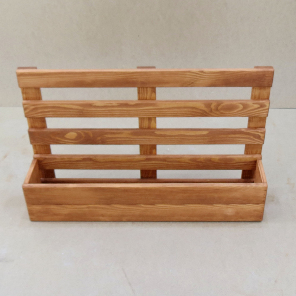 Полка настенная для цветов 