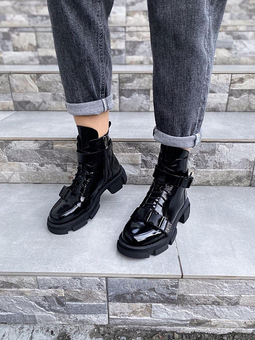 SOTHBY'S Жіночі черевики Sothby 's чорні шкіра лакована висота 14см (4197) Коломыя - изображение 3