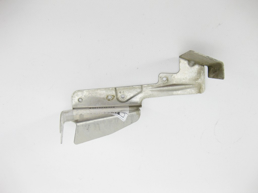 Mercedes-Benz  A2217230708 Кришка - кронштейн замка передніх правих дверей Англія S-Class W221 Одесса - изображение 1