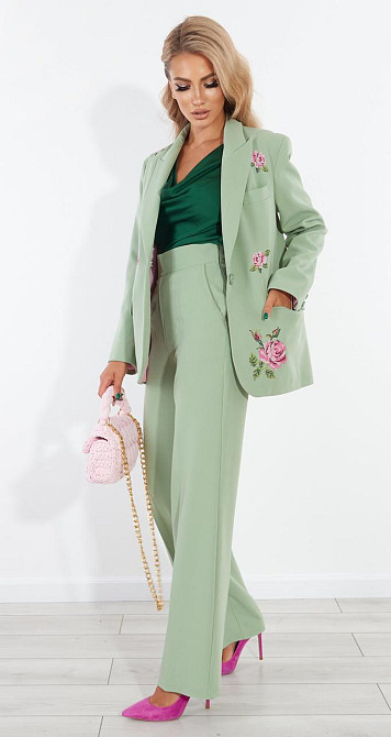 Брючный костюм с вышивкой Киев - изображение 4