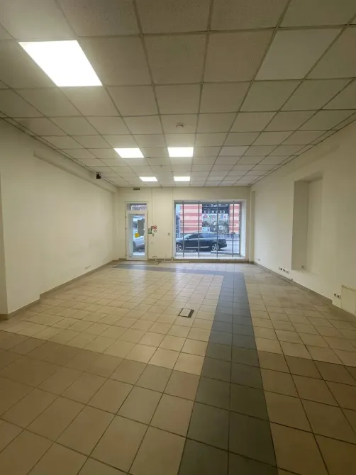 Червона лінія, центр міста. Був "ПриватБанк" Ремонт як на фото Дніпро - фото 11