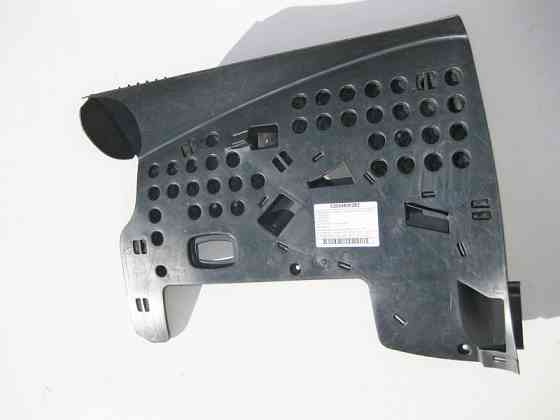 Mercedes-Benz  A2046800282 Права нижня накладка - кришка приладової панелі - торпеди C-Class W204 GLK X204 E-Class C207 Одеса