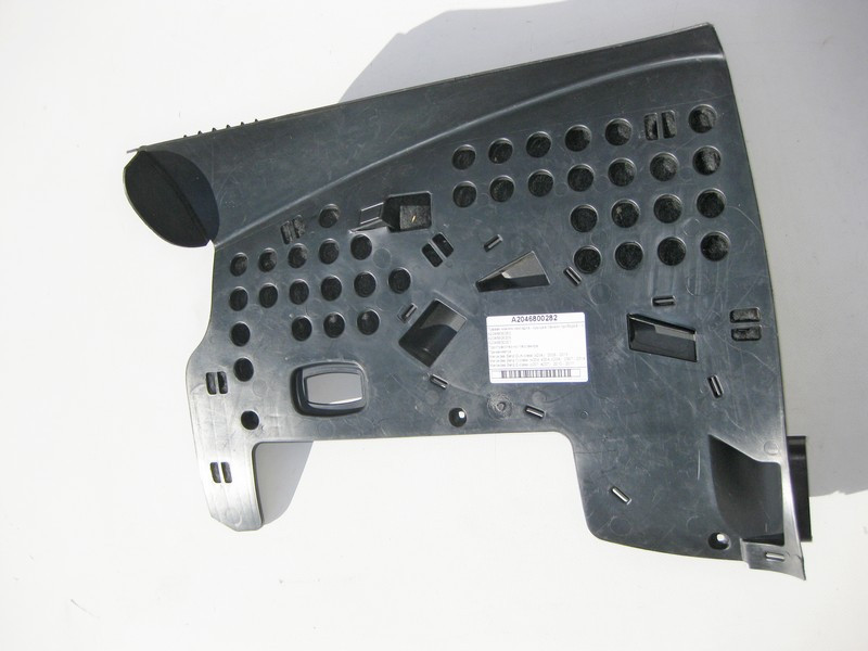 Mercedes-Benz  A2046800282 Права нижня накладка - кришка приладової панелі - торпеди C-Class W204 GLK X204 E-Class C207 Одесса - изображение 2