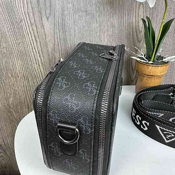 Якісна жіноча міні сумочка клатч на ланцюжку стиль Guess чорна сумка на плече ( 20823 ) Харків