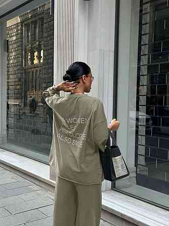 Женский прогулочный костюм двойка: кофта и штаны со стразами коттон 46, Оливковый Одесса