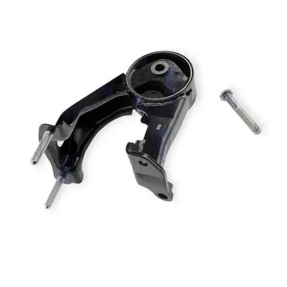 Подушка двигуна автомобіль Тойота Avensis Verso 2.0T-і (01-09) ззаду Мукачево