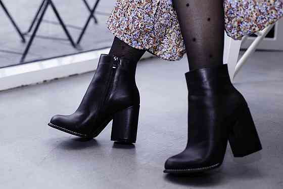 SANTINI Черевики жіночі SANTINI чорні натуральна шкіра висота 11см каблук 10см (953652-11) 35-4 Коломия