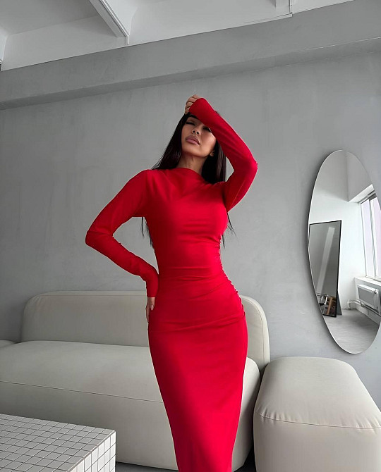 Жіноче силуетне плаття з драпіруванням мікродайвінг Червоний, 44 Одеса - фото 7