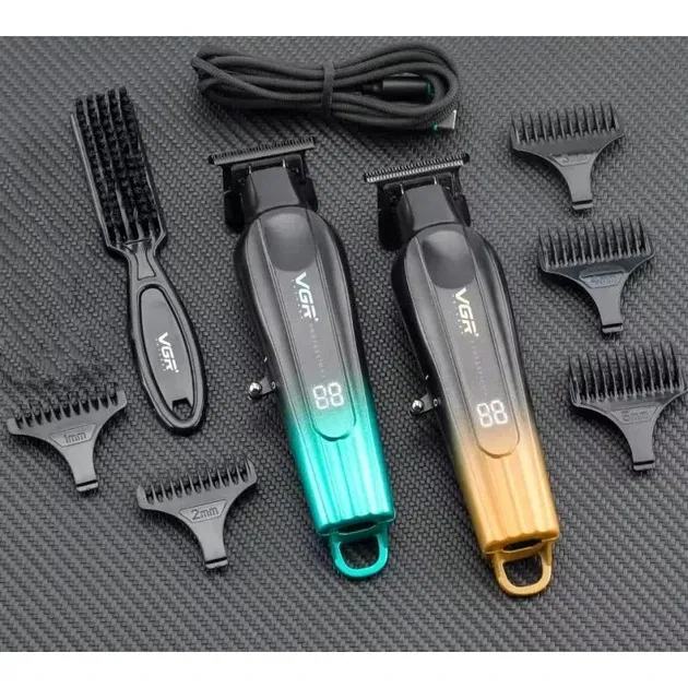 Машинка для стрижки VGR V-935 Black/Green: 7 Вт, 7000 об/хв, 2000 мА·год, 180 хв, LED, 5 насадок, чорно-зелена Одеса - фото 1