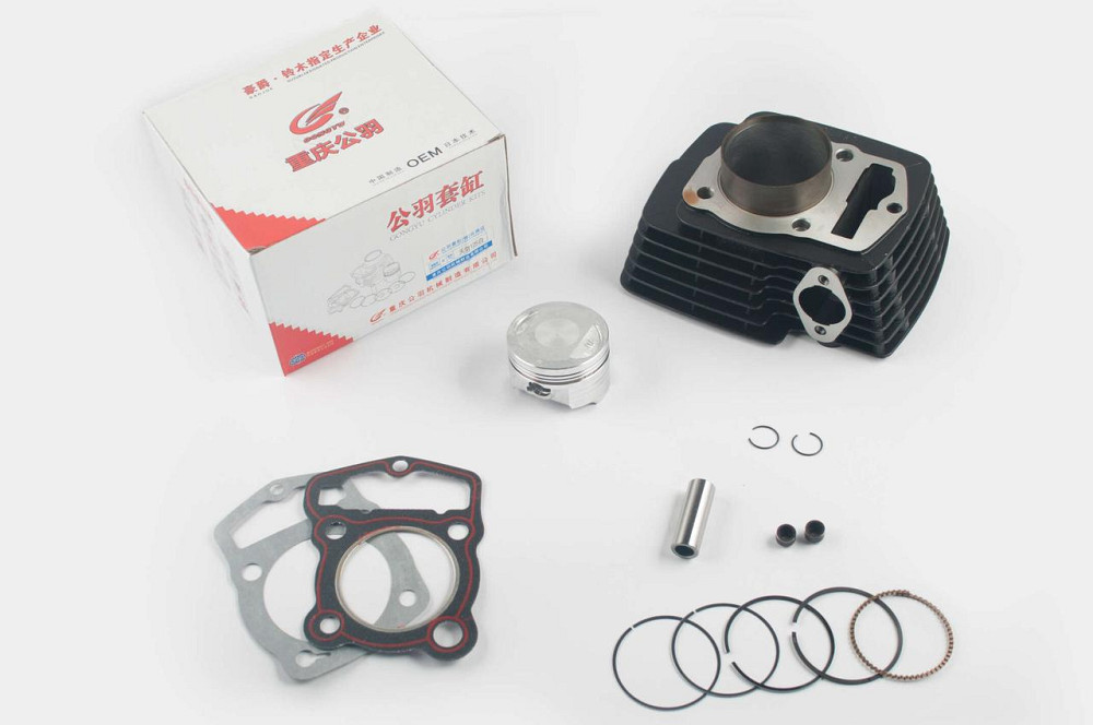 Поршневий мотоцикл 4T CB133 (Ø58.5, p-14, h-70) (чорна) Мукачево - фото 1