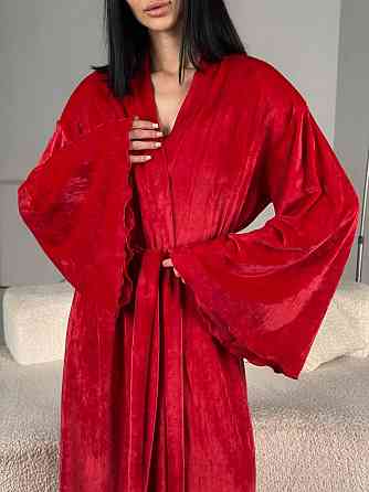 Женский стильный домашний велюровый макси халат плюш велюр Красный, Oversize 42/46 Одесса