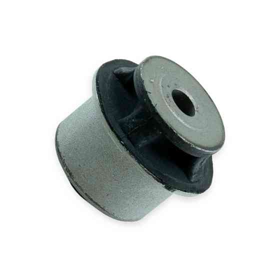 Сайлентблок переднего Мазда 6 (02-13) верхнего рычага Мукачево