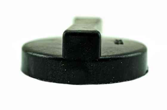 Крышка горловины 2108-2115 пластик маслозаливной Мукачево