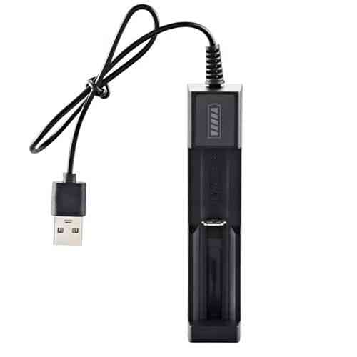 Зарядное устройство USB черное для аккумуляторов 18650, CR123A и других литий-ионных элементов питания Киев