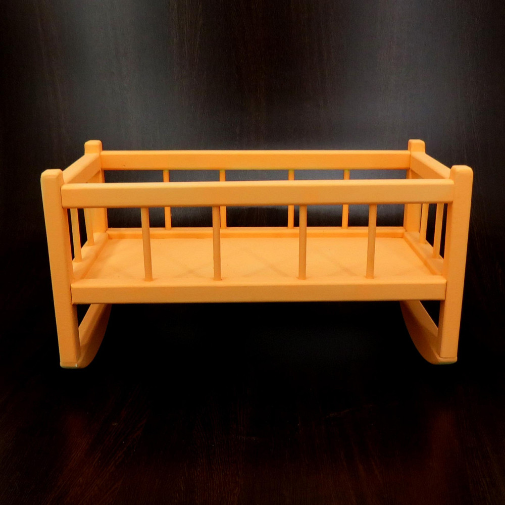 Кровать для кукол 