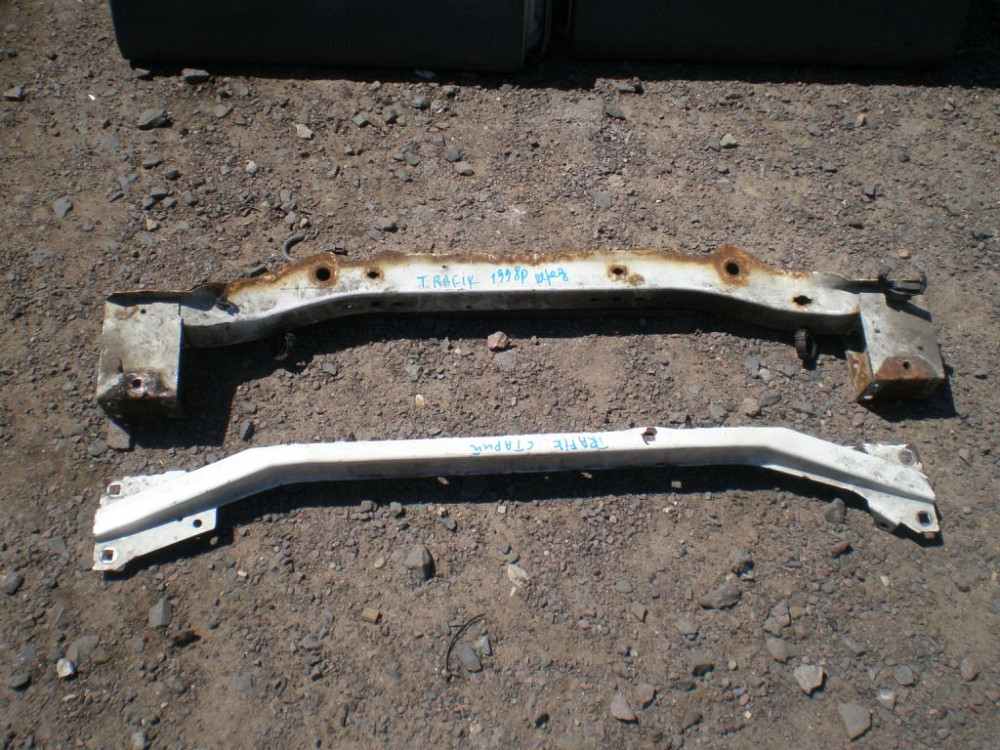 Підсилювач бампера передній Renault Trafic 1981-1999 Ковель - фото 2